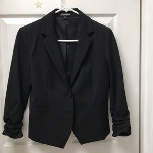 Express Black scrunched sleeve blazer size 6